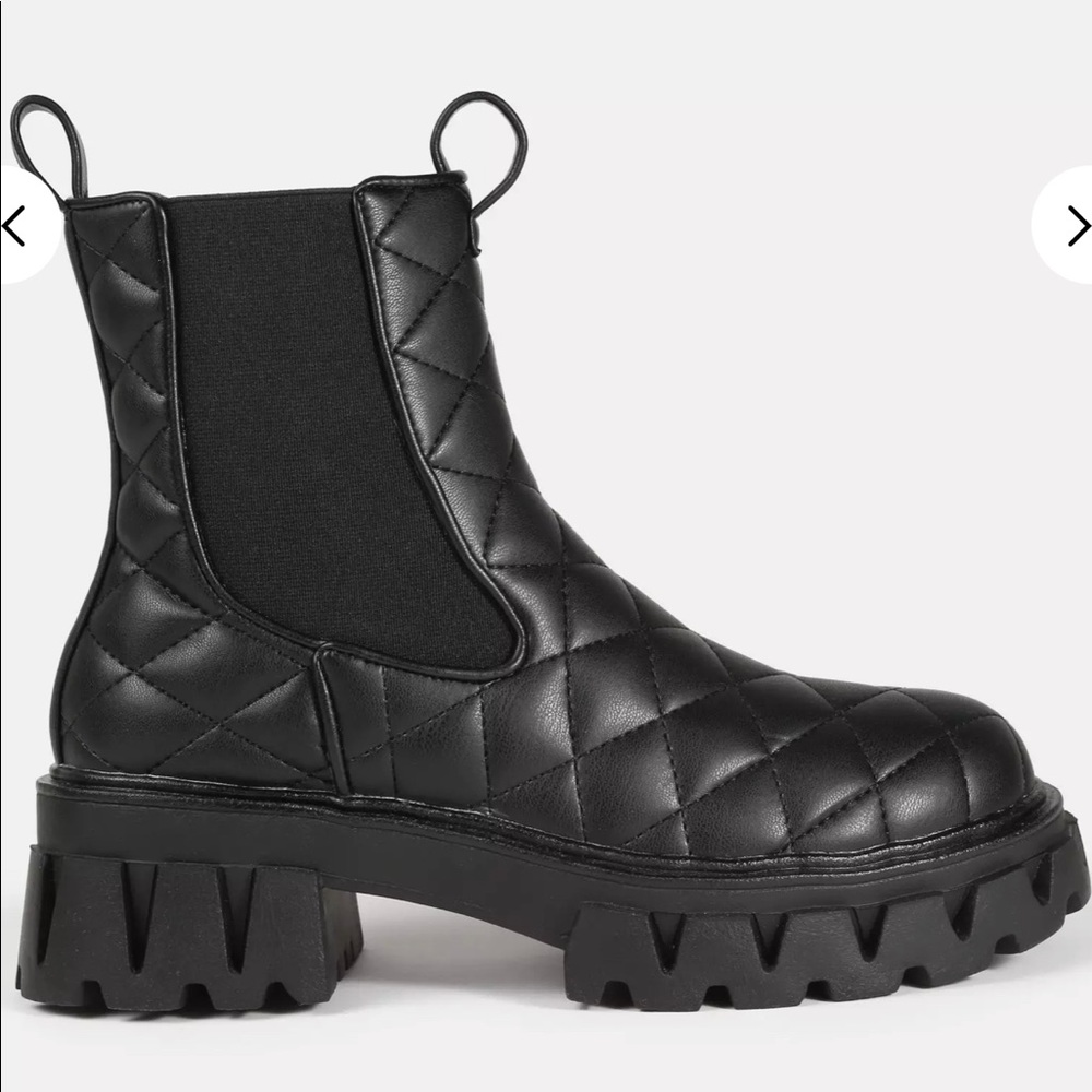 black quilted pull tab chunky ankle boots